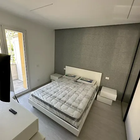 Sunset Escape Apartment *